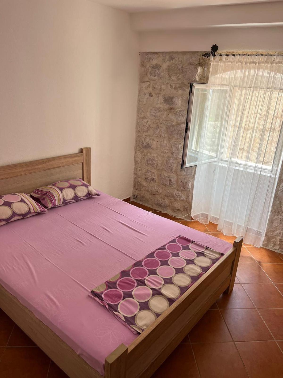 Pavle Apartmani Risan Bagian luar foto