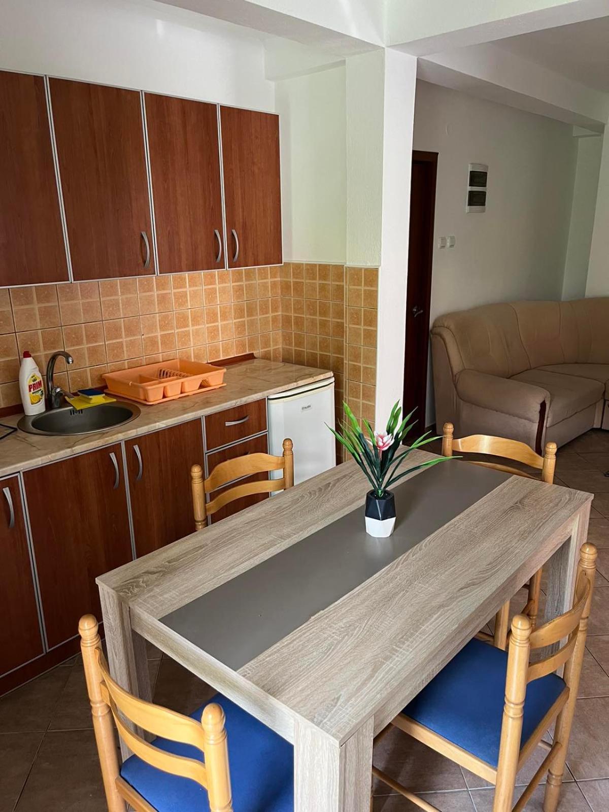Pavle Apartmani Risan Bagian luar foto